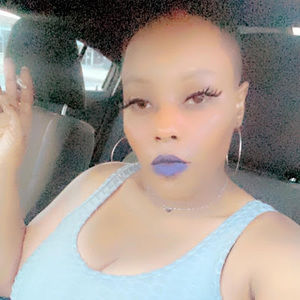 Meet your Posher, Latoya